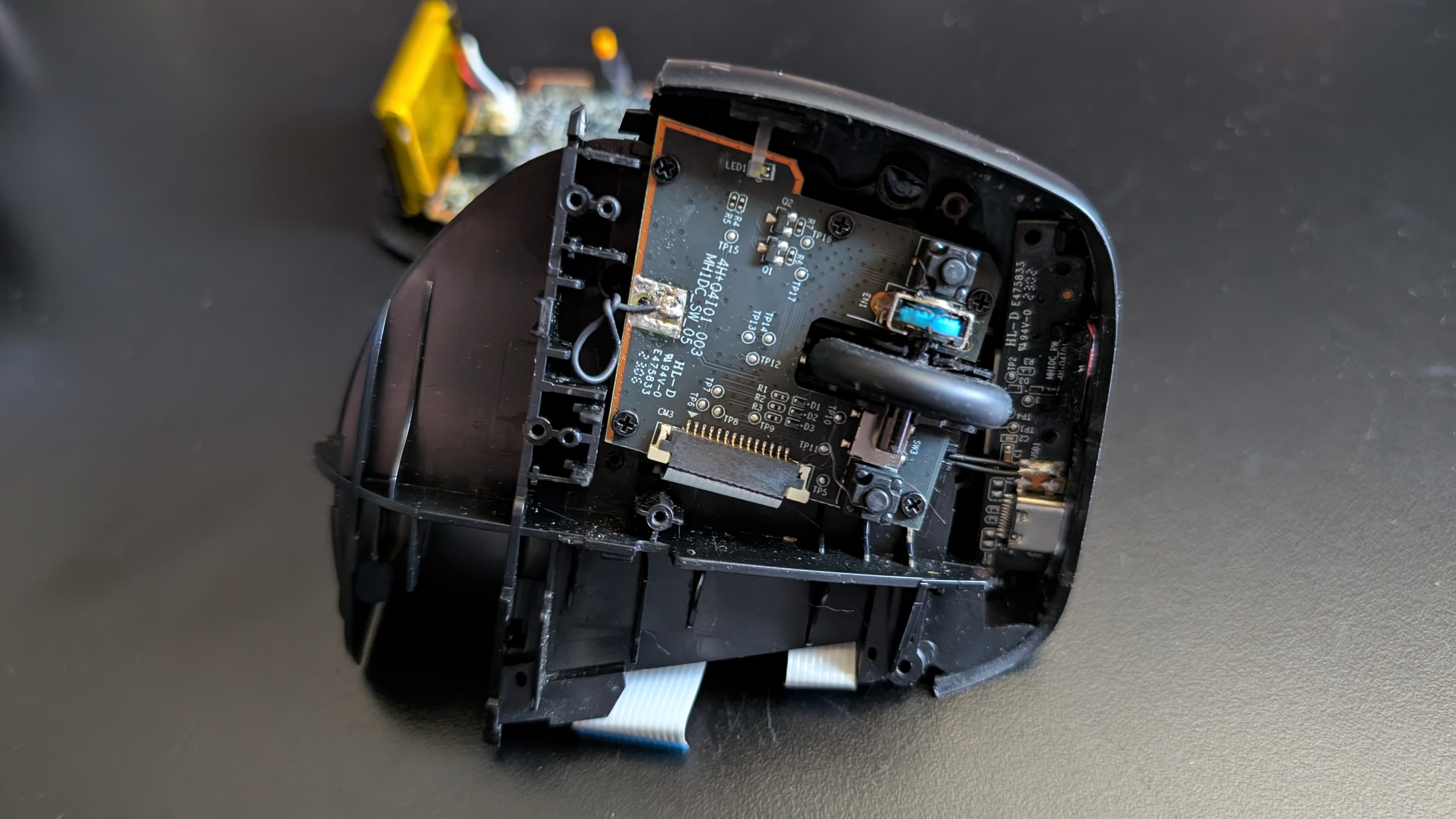 How to Disassemble the HP 920/925: Fixing the Broken Scroll Wheel
